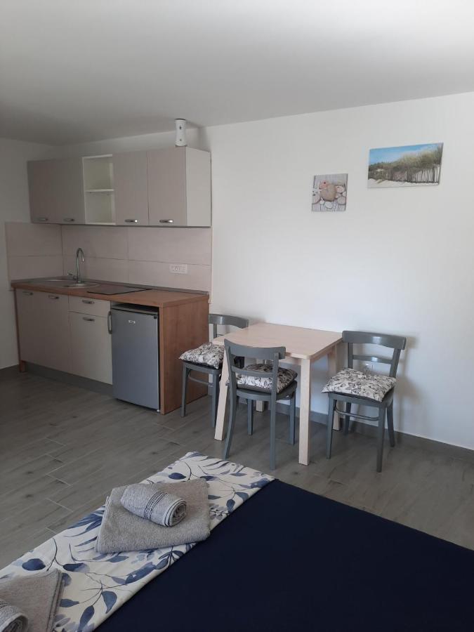 Apartmani Gabrijel Нови-Винодолски Экстерьер фото