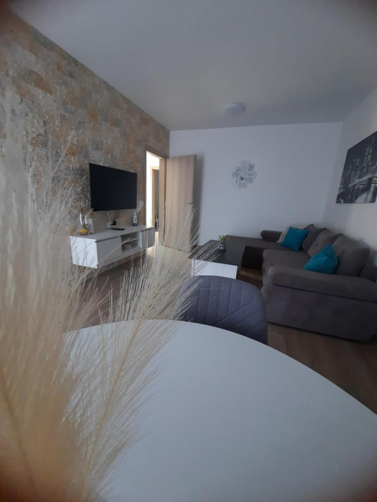 Apartmani Gabrijel Нови-Винодолски Экстерьер фото
