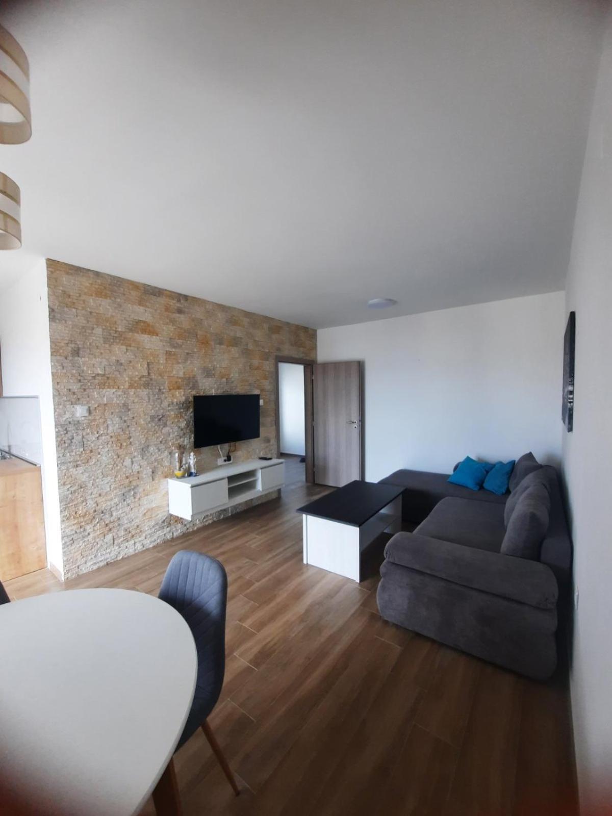 Apartmani Gabrijel Нови-Винодолски Экстерьер фото